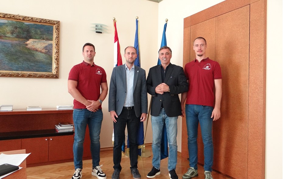 Predsjednik Gradske skupštine primio predstavnike Udruge lađara Zagreb